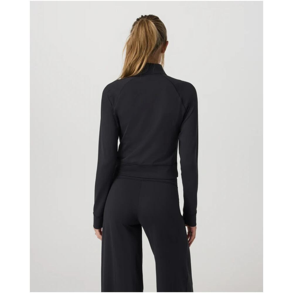 NWT Vuori Women's Halo Mini Track Jacket Solid Black Active Yoga Workout Sz XS - Picture 4 of 5